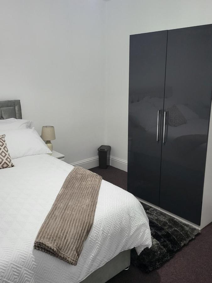 Spacious & Cosy Holiday Home In Manchester Exteriör bild