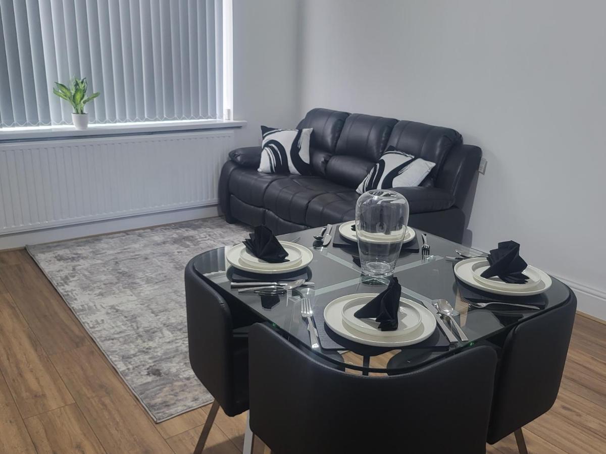Spacious & Cosy Holiday Home In Manchester Exteriör bild