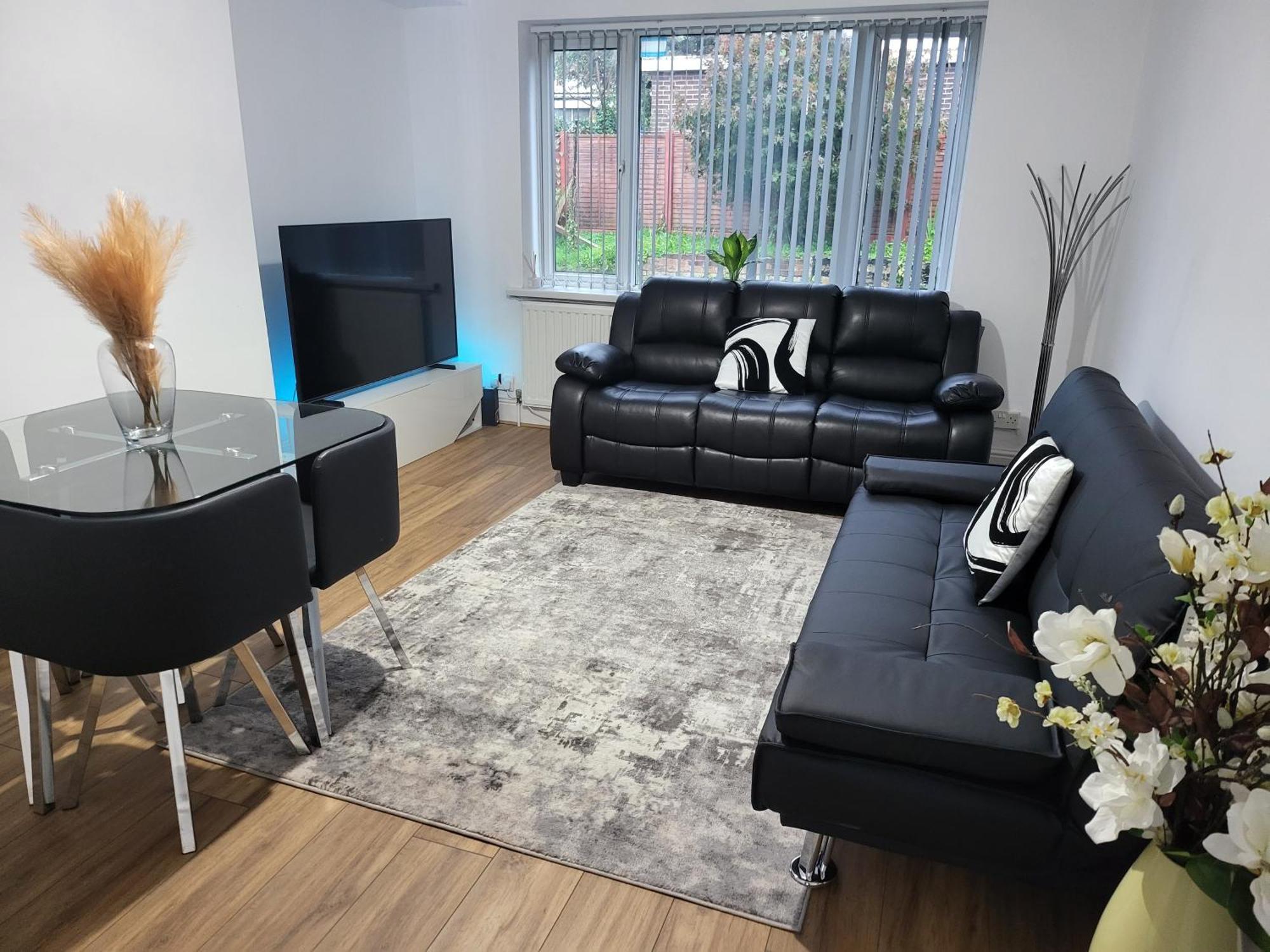 Spacious & Cosy Holiday Home In Manchester Exteriör bild
