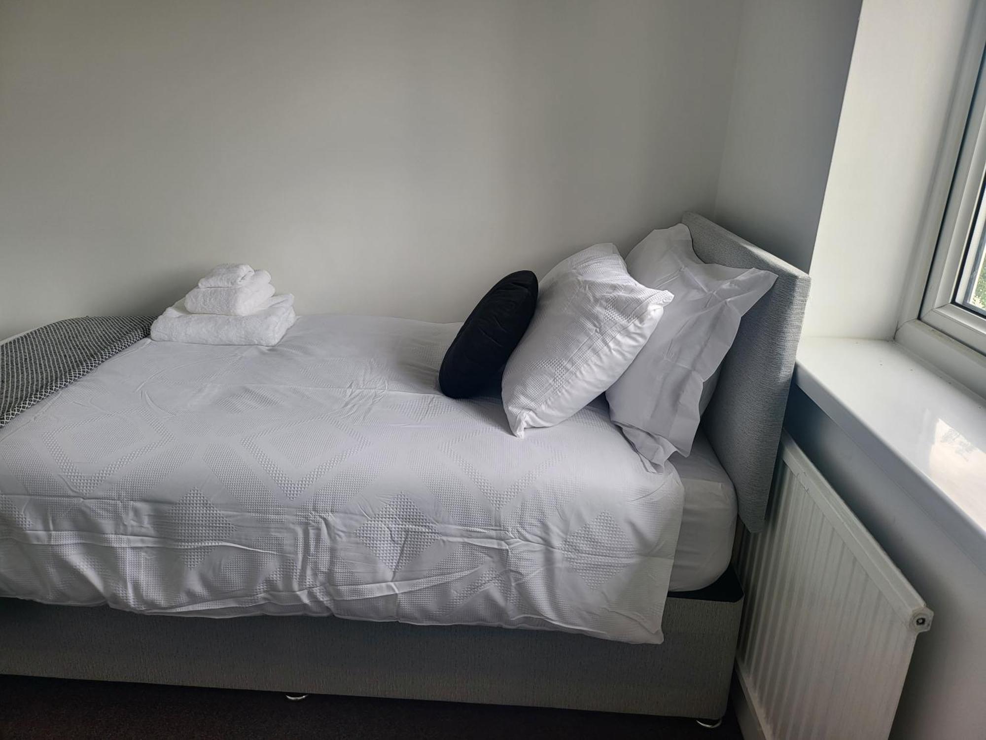Spacious & Cosy Holiday Home In Manchester Exteriör bild
